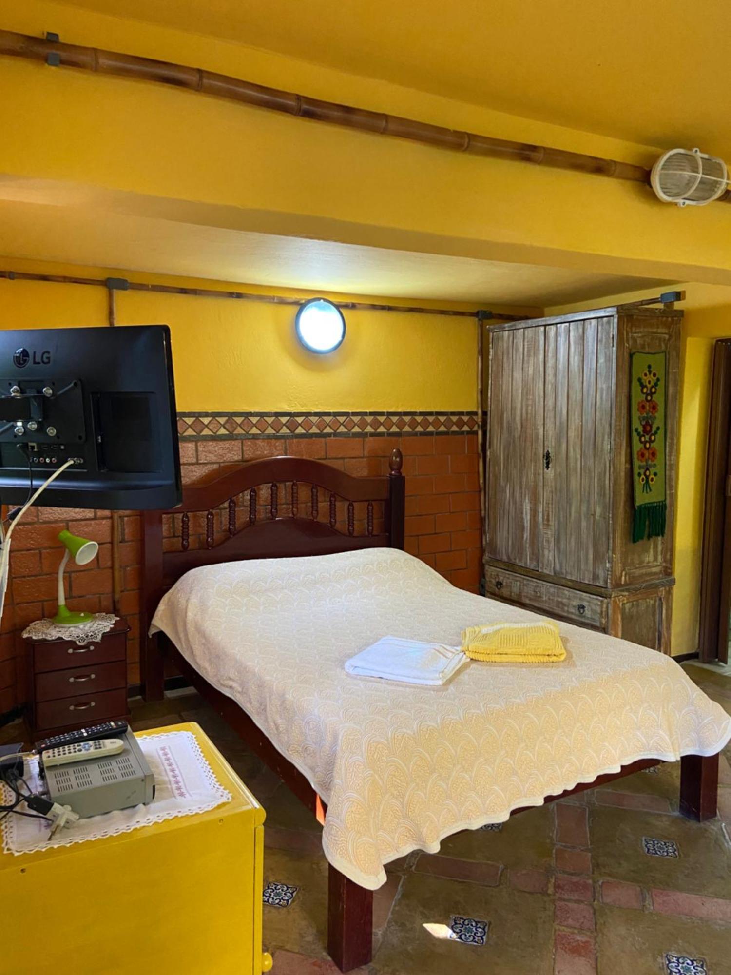Chale Laranja - Sitio Caldeirao Villa Posse  Bagian luar foto